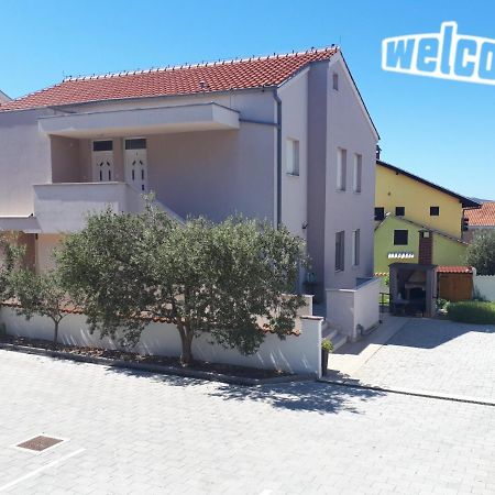 Apartmani Sladana Zara Esterno foto
