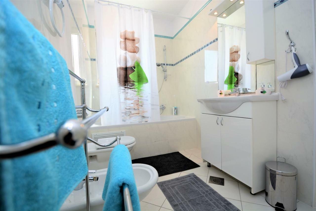 Apartmani Sladana Zara Esterno foto