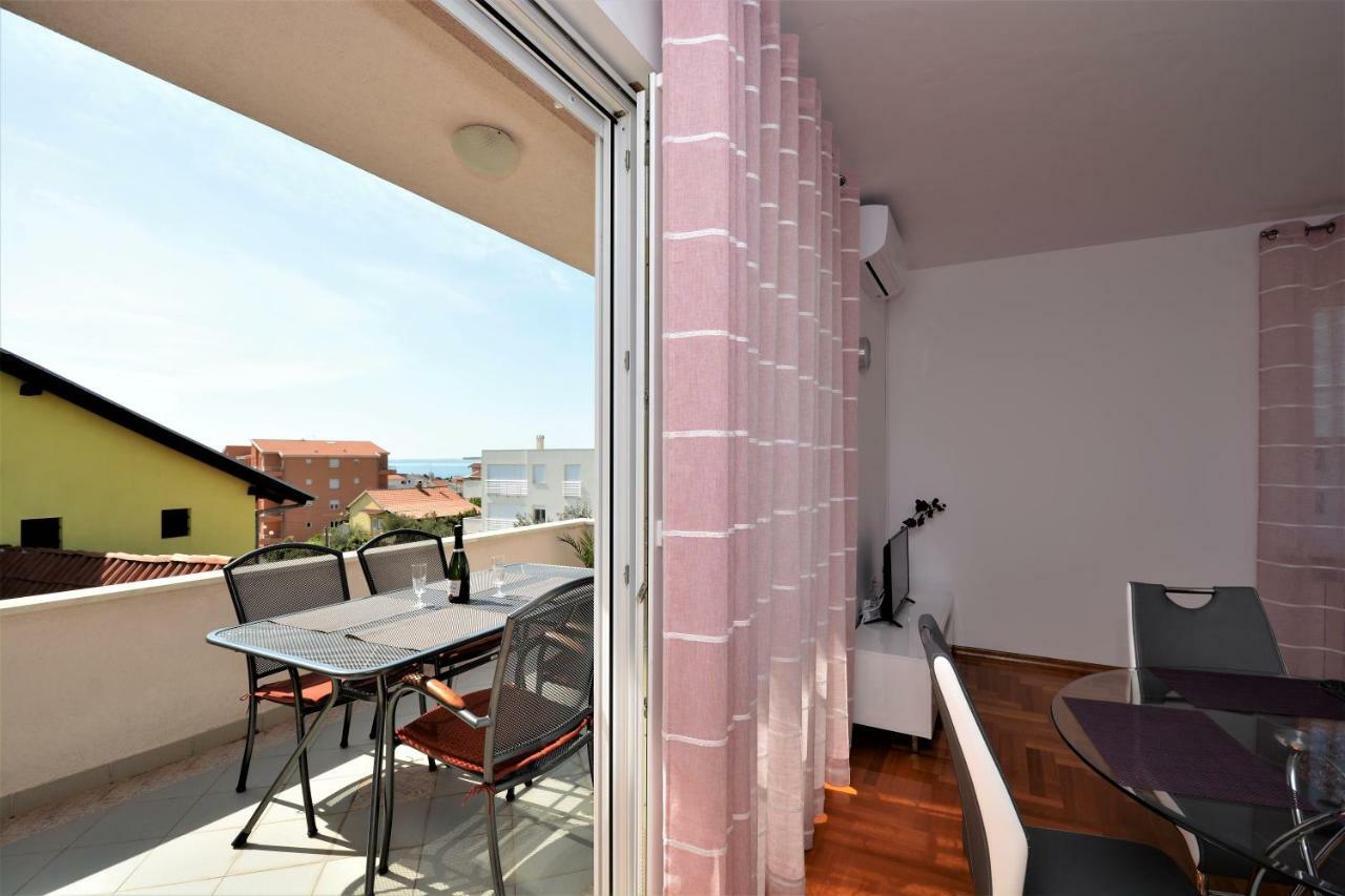Apartmani Sladana Zara Esterno foto